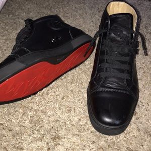 CHRISTIAN LOUBOUTIN RED BOTTOMS